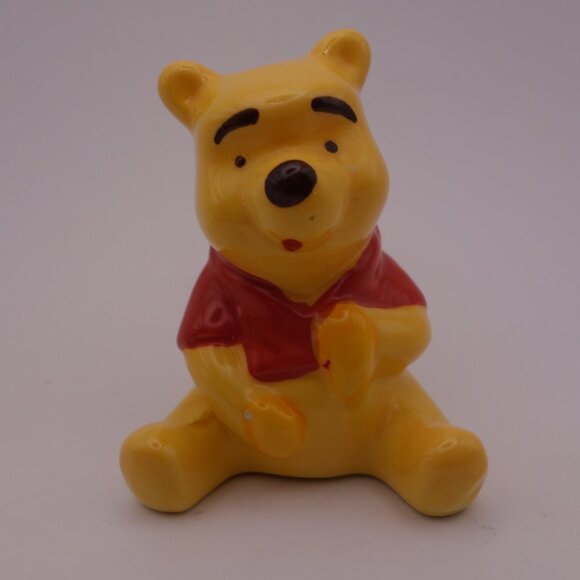 Disney Winnie the Pooh and "Hunny" Pot Ceramic Salt and Pepper Shakers - Picture 2 of 15